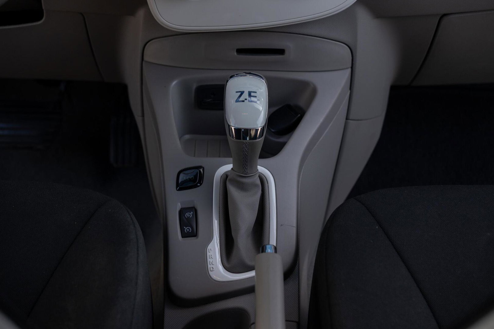 Renault ZOE Q210 Intens Quickcharge 22 kWh | incl. Accu | Clima | PDC | Navi | Cruise | Keyless |
