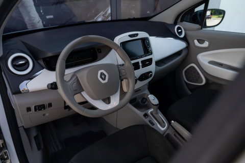 Renault ZOE Q210 Intens Quickcharge 22 kWh | incl. Accu | Clima | PDC | Navi | Cruise | Keyless |