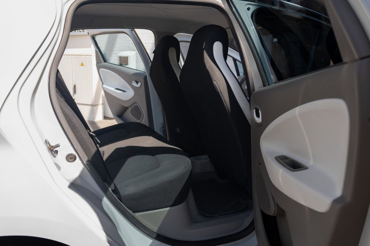 Renault ZOE Q210 Intens Quickcharge 22 kWh | incl. Accu | Clima | PDC | Navi | Cruise | Keyless |