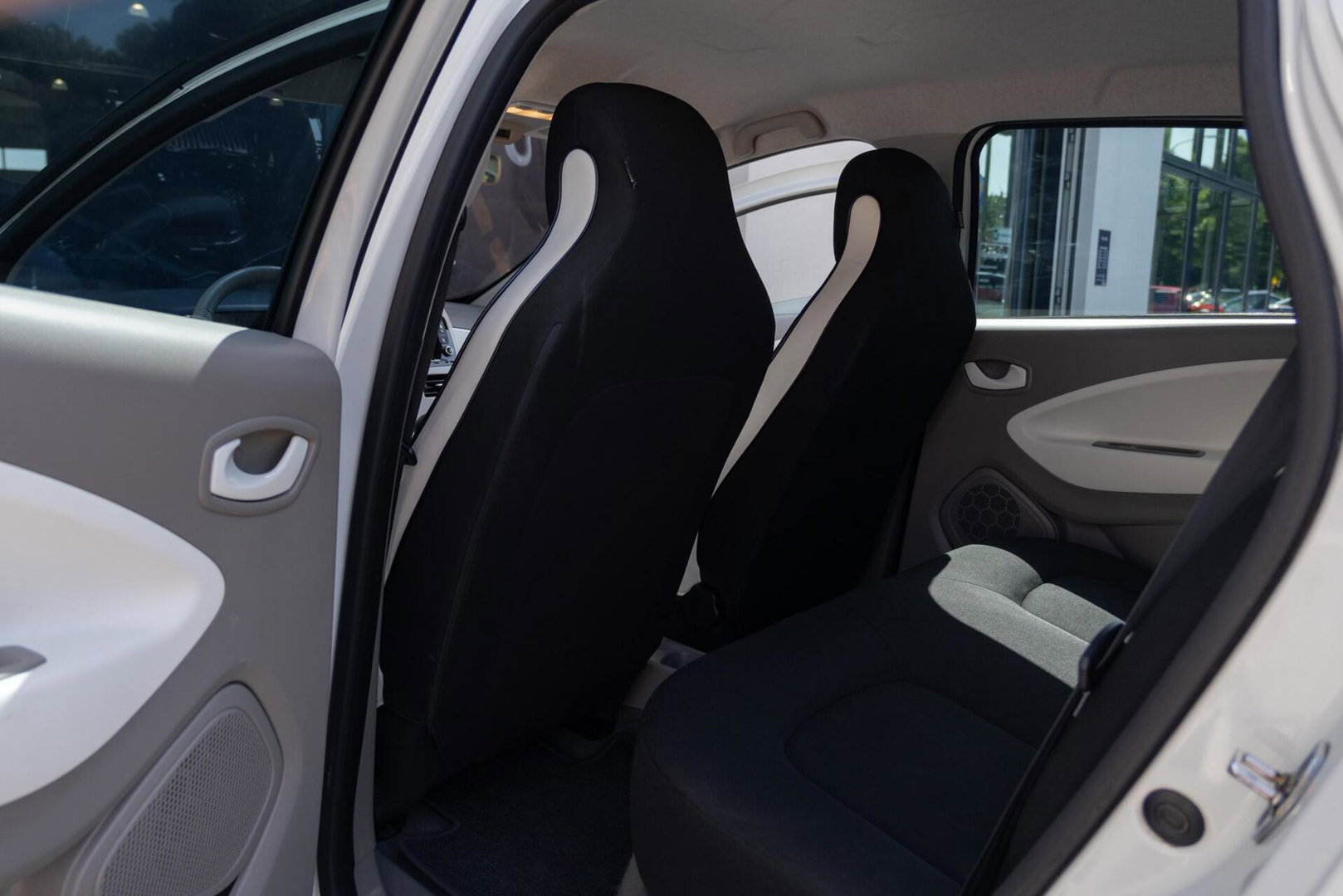 Renault ZOE Q210 Intens Quickcharge 22 kWh | incl. Accu | Clima | PDC | Navi | Cruise | Keyless |