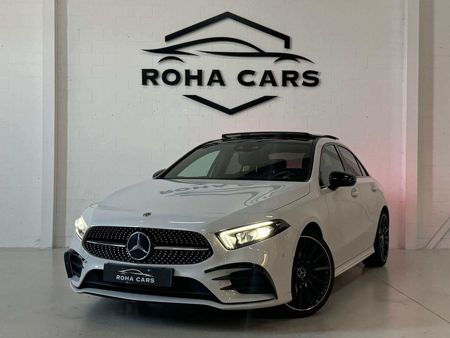 Mercedes-Benz A-Klasse 250 Premium Plus*Pano*Sfeer*Dodehoek*Camera*