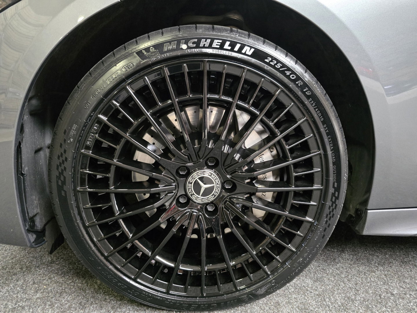 Mercedes-Benz C-Klasse 300 e AMG Line PHEV Leder LED Camera Sfeer Navi Trekhaak LM