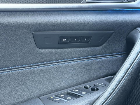 BMW 5 Serie Touring 530e xDrive High Ex. M-Sport |Pano|M-Seats|HUD|Laser|Trekhaak|19"