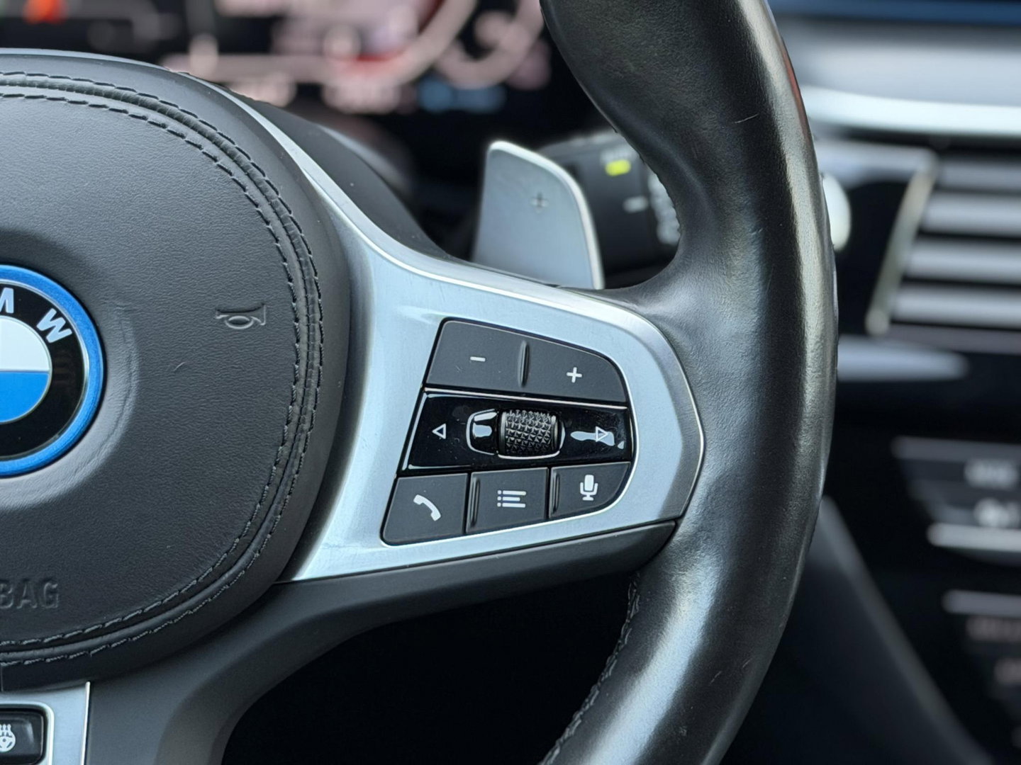 BMW 5 Serie Touring 530e xDrive High Ex. M-Sport |Pano|M-Seats|HUD|Laser|Trekhaak|19"