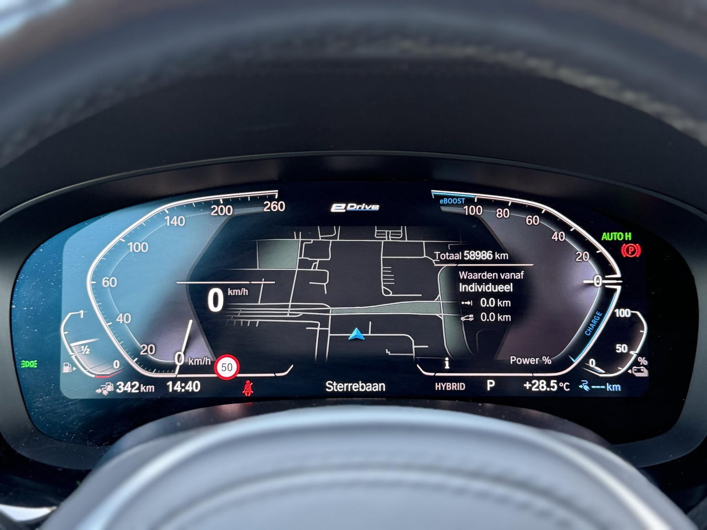 BMW 5 Serie Touring 530e xDrive High Ex. M-Sport |Pano|M-Seats|HUD|Laser|Trekhaak|19"