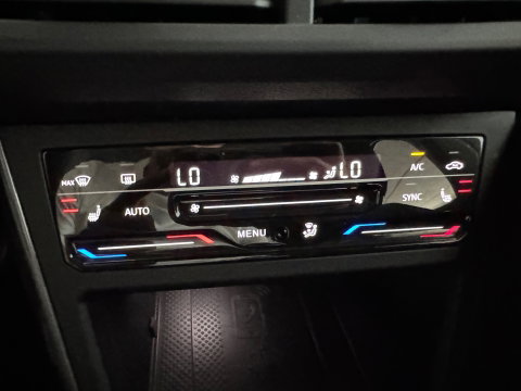 Volkswagen Taigo 1.5 TSI R-Line Beats|Sfeer|Camera|CarPlay
