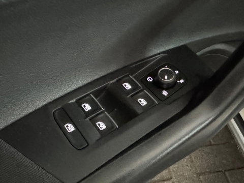 Volkswagen Taigo 1.5 TSI R-Line Beats|Sfeer|Camera|CarPlay