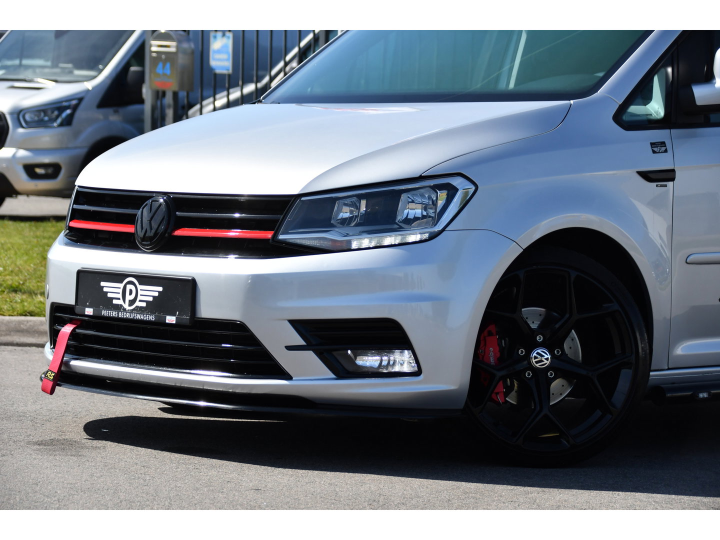 Volkswagen Caddy 2.0 TDI L2H1 BMT Maxi Exclusive PB Edition Cruise, Camera, Carplay, Automaat, 185pk, Alcantara, Sport stoelen, Carbon, Multimedia, Uniek!