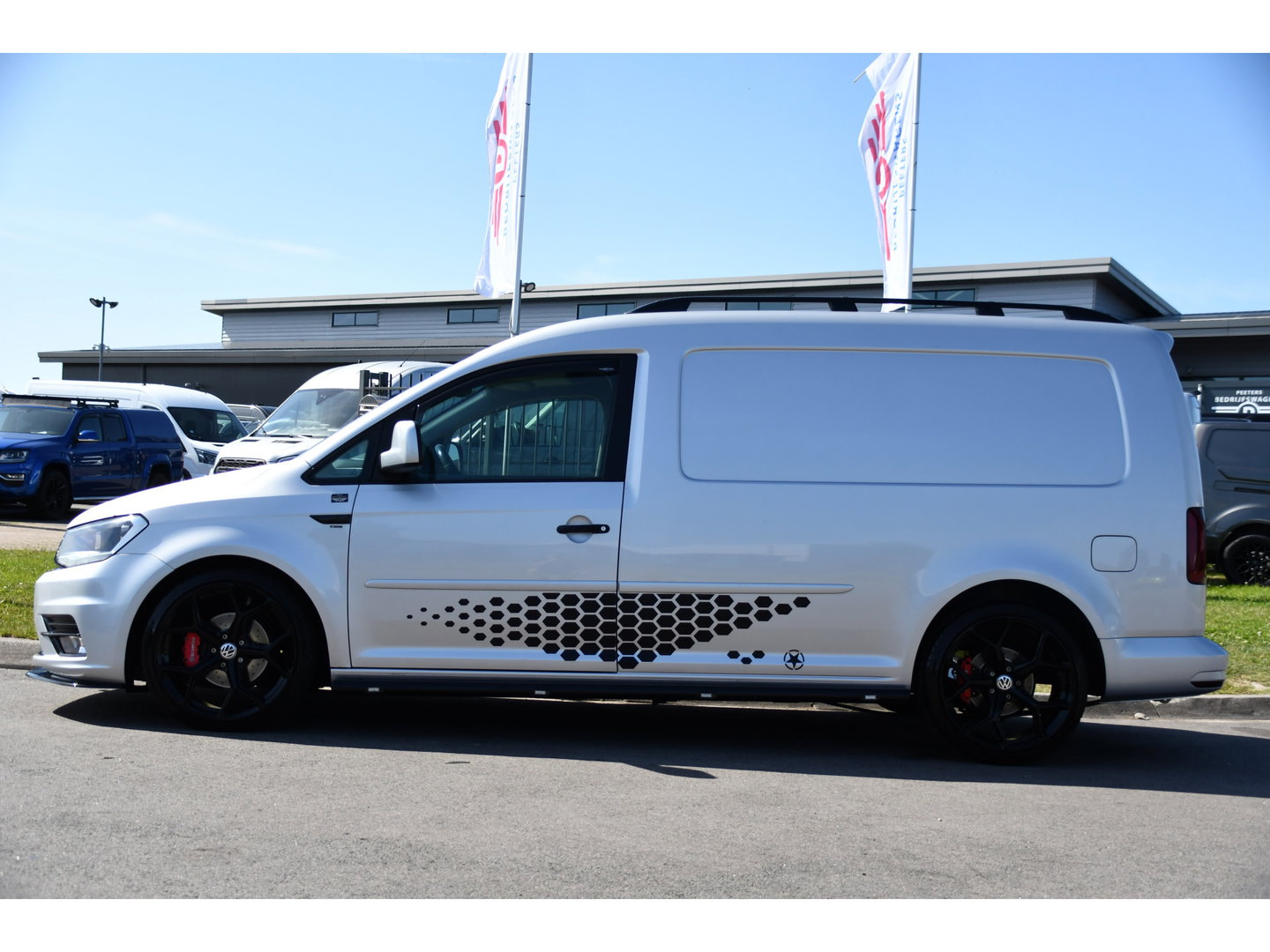 Volkswagen Caddy 2.0 TDI L2H1 BMT Maxi Exclusive PB Edition Cruise, Camera, Carplay, Automaat, 185pk, Alcantara, Sport stoelen, Carbon, Multimedia, Uniek!