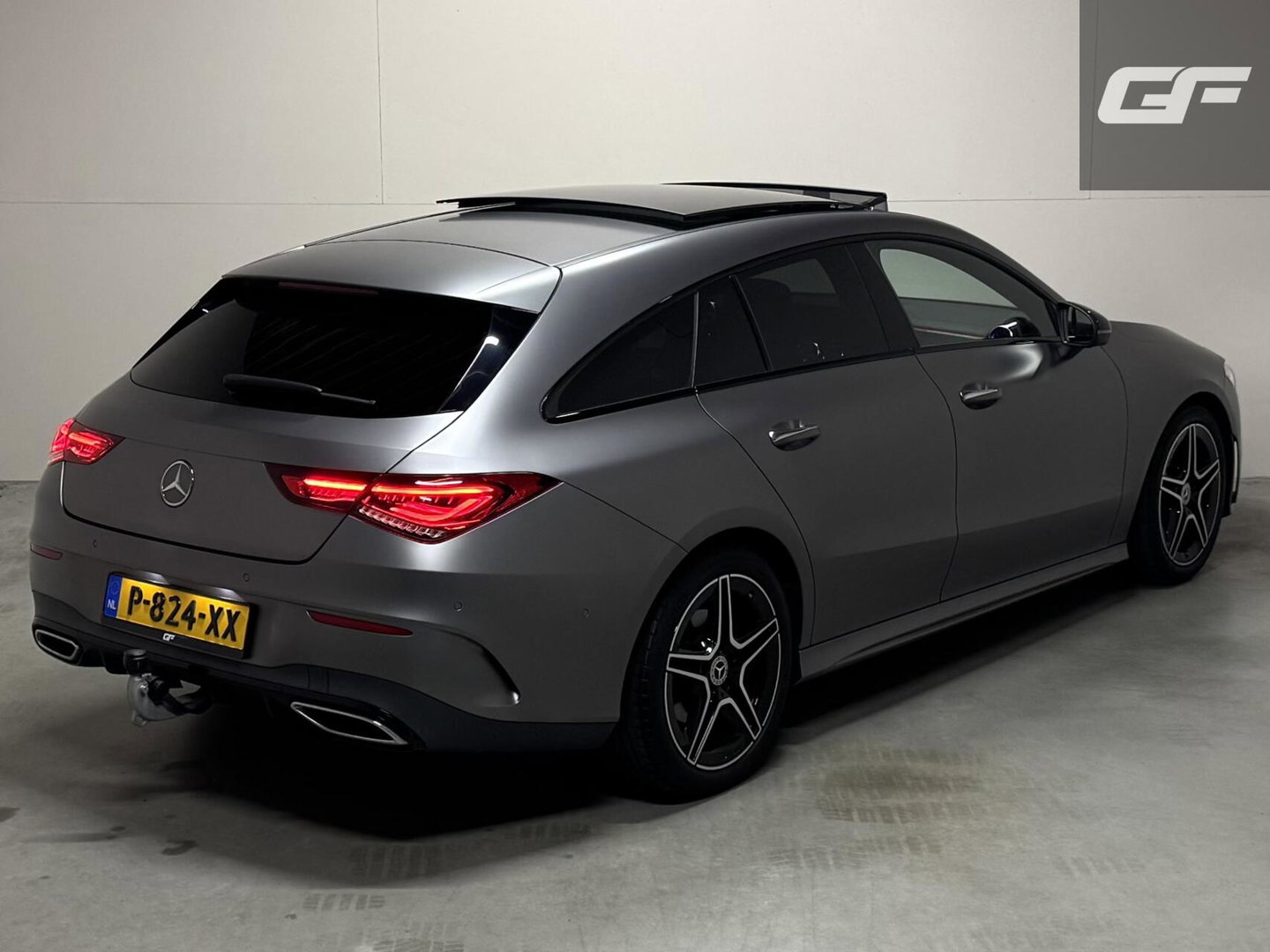 Mercedes-Benz CLA Shooting Brake 200 AMG Magno Grey Matt Pano 360°