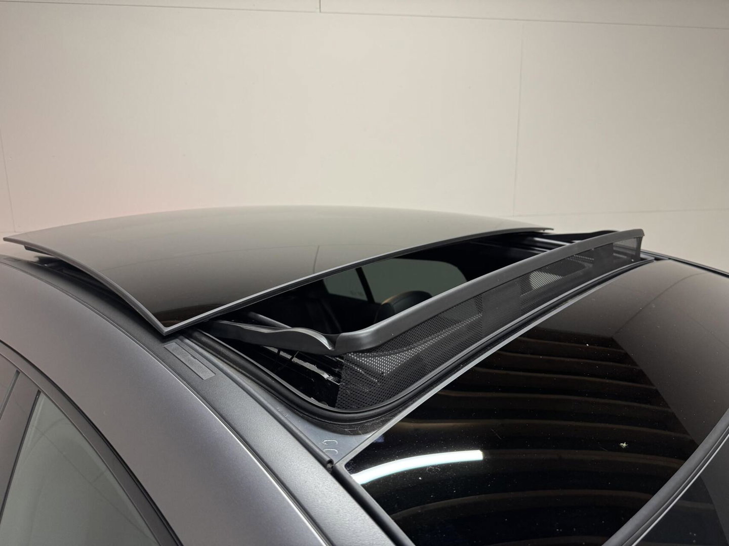Mercedes-Benz CLA Shooting Brake 200 AMG Magno Grey Matt Pano 360°