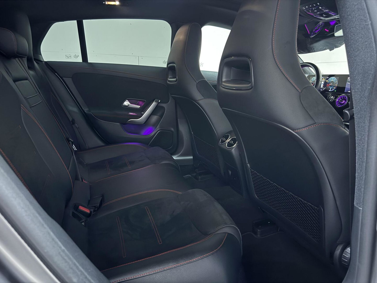 Mercedes-Benz CLA Shooting Brake 200 AMG Magno Grey Matt Pano 360°