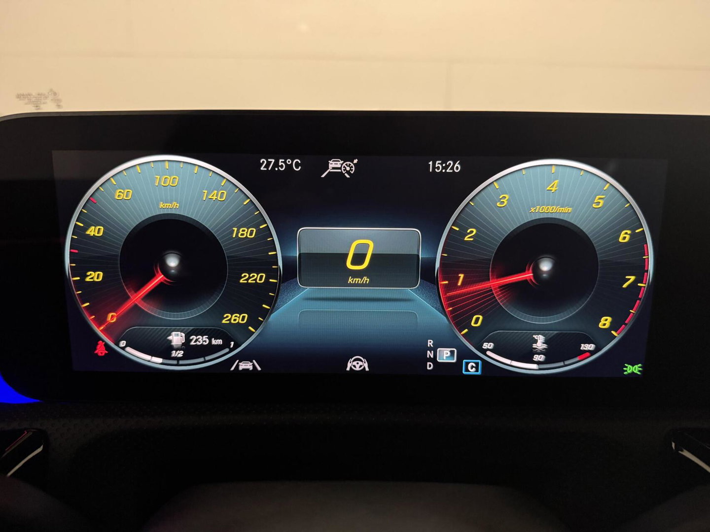 Mercedes-Benz CLA Shooting Brake 200 AMG Magno Grey Matt Pano 360°