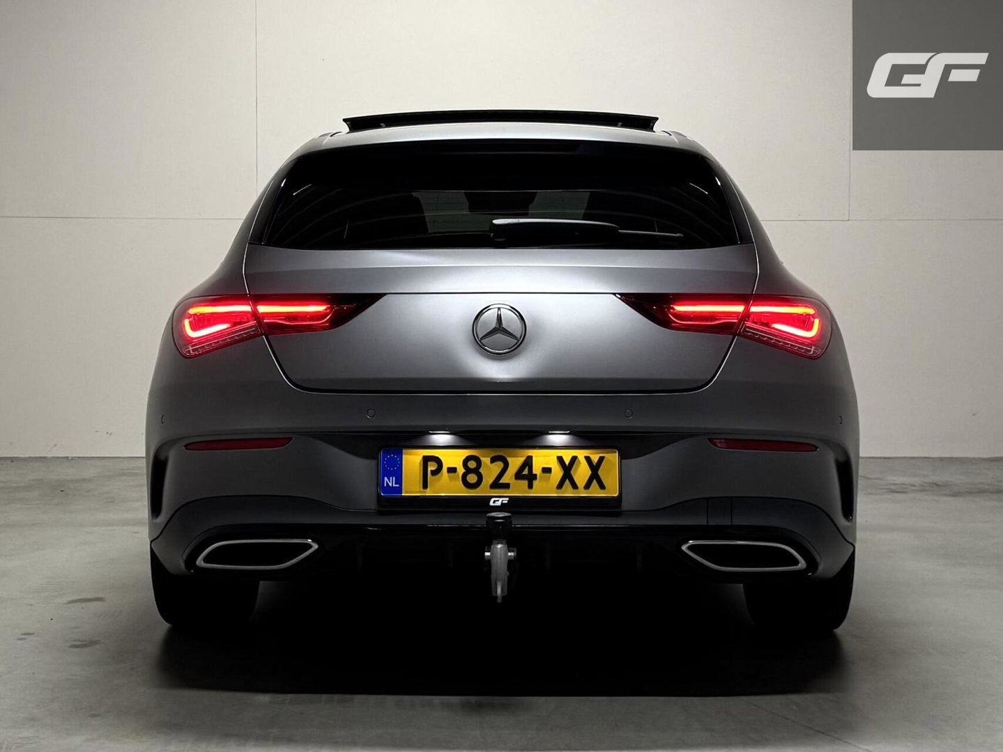 Mercedes-Benz CLA Shooting Brake 200 AMG Magno Grey Matt Pano 360°