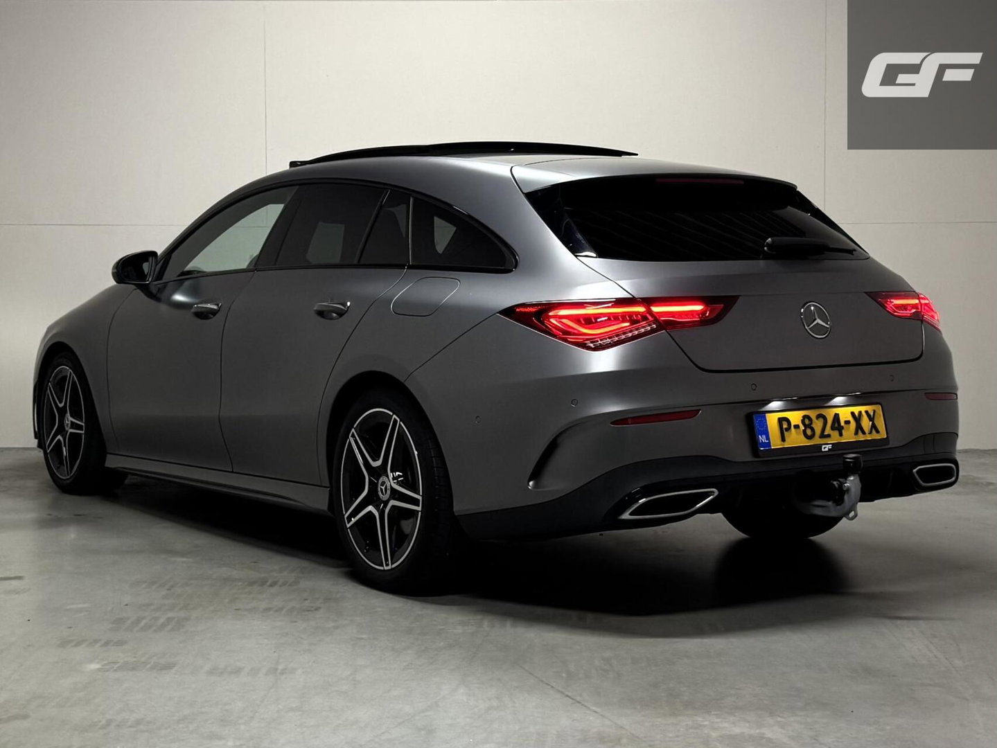 Mercedes-Benz CLA Shooting Brake 200 AMG Magno Grey Matt Pano 360°