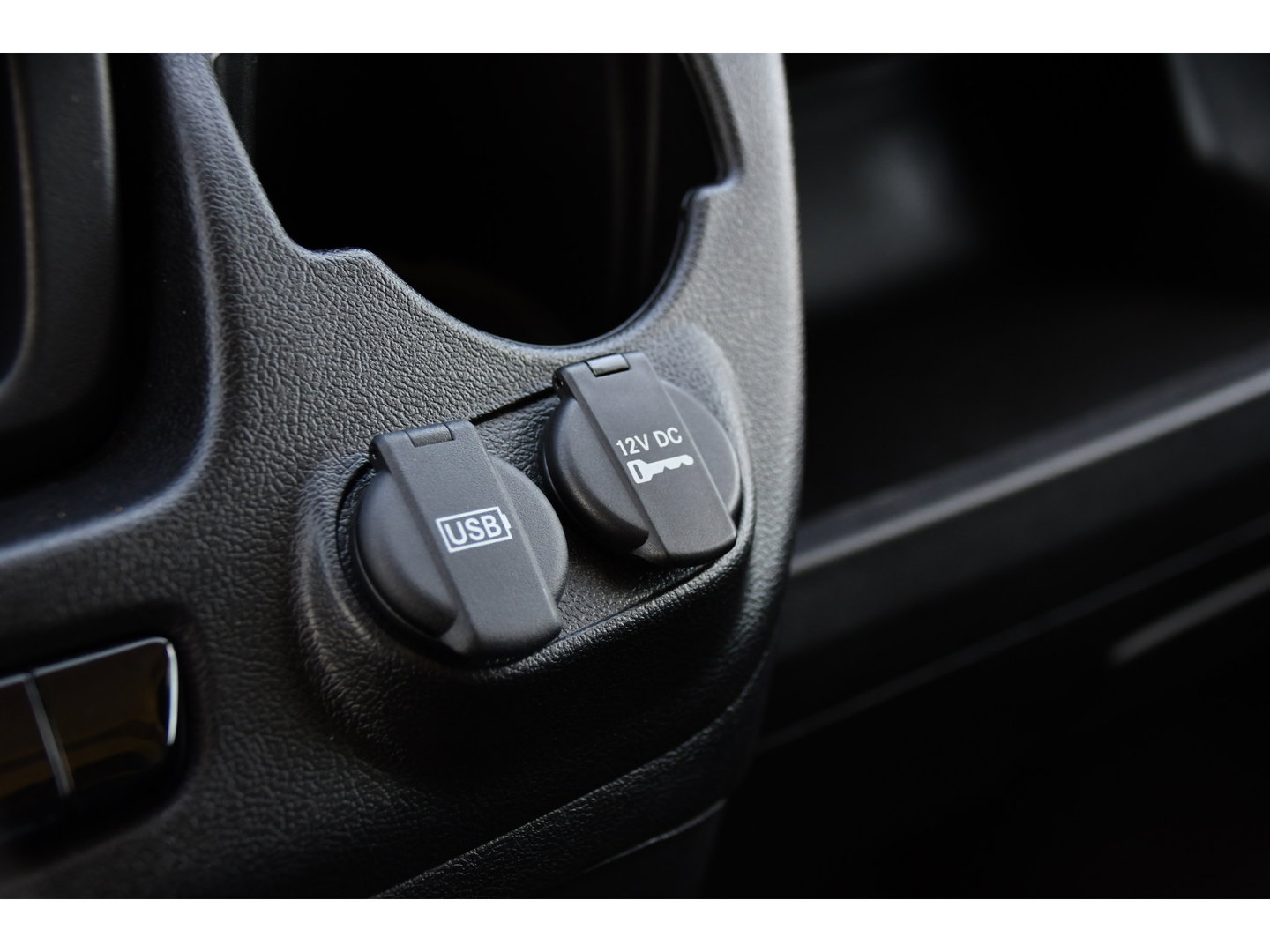 Fiat Ducato 35 2.2 MultiJet L2H2 PB Edition Camera, Cruise, Carplay, 180pk, LED, Automaat, Trekhaak, Clima, Standkachel, multimedia, Uniek!
