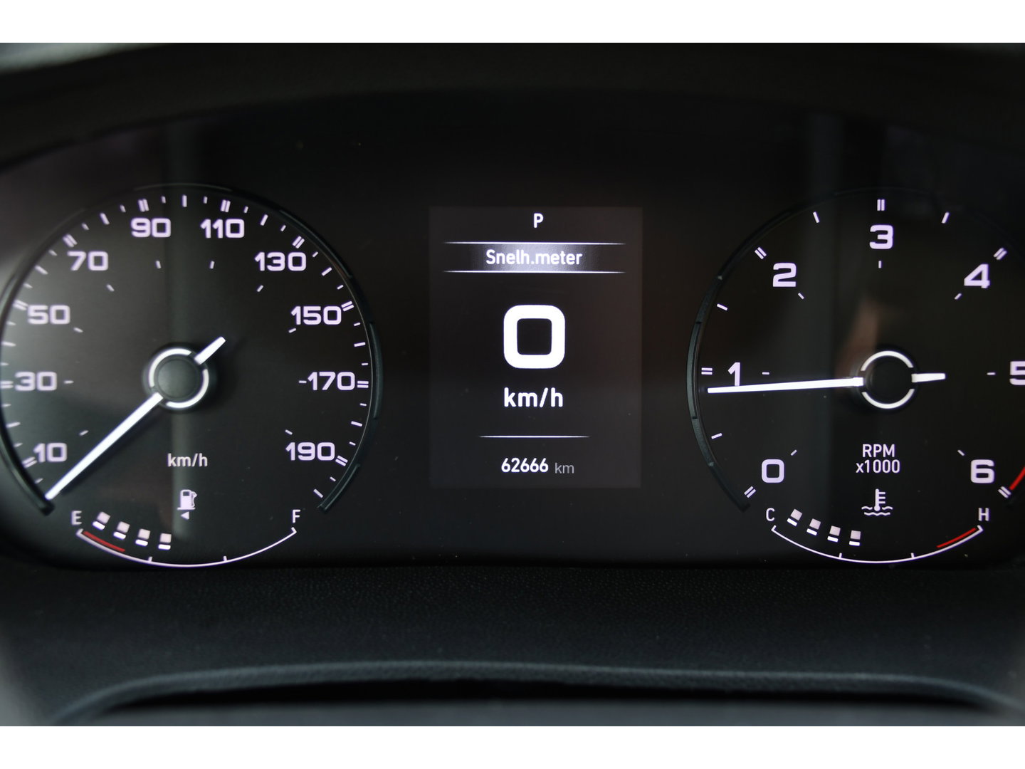 Fiat Ducato 35 2.2 MultiJet L2H2 PB Edition Camera, Cruise, Carplay, 180pk, LED, Automaat, Trekhaak, Clima, Standkachel, multimedia, Uniek!