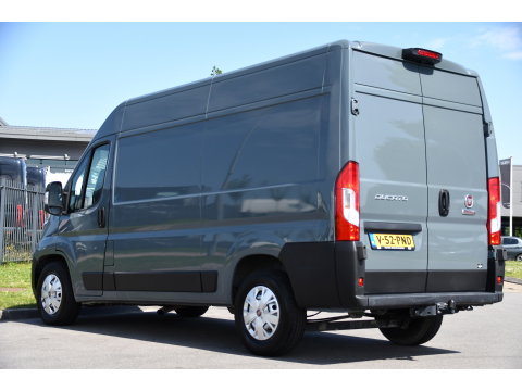 Fiat Ducato 35 2.2 MultiJet L2H2 PB Edition Camera, Cruise, Carplay, 180pk, LED, Automaat, Trekhaak, Clima, Standkachel, multimedia, Uniek!