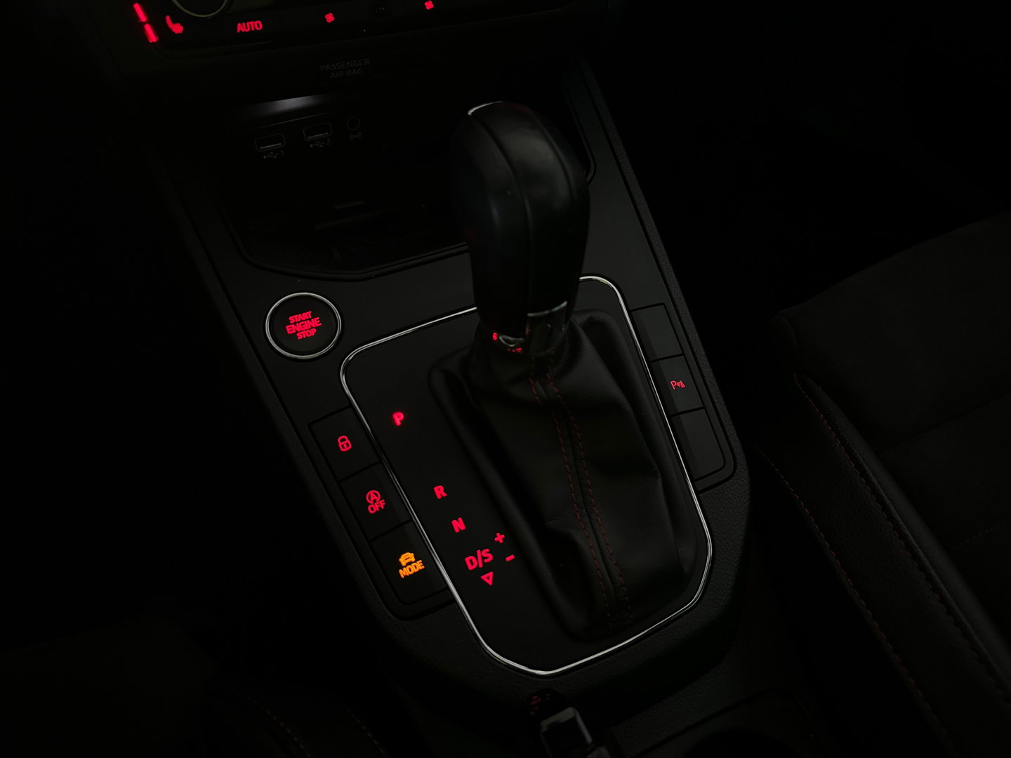SEAT Ibiza 1.0 TSI FR Business Intense Pano|Beats|Keyless