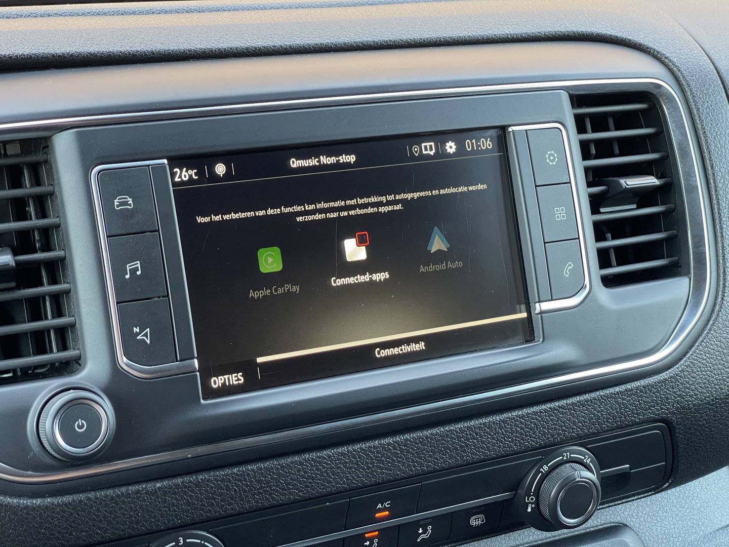 Opel Vivaro 2.0 CDTI L3H1 Edition | Trekhaak | Dubbele Schuifdeur | Cruise Control | Achteruitrijcamera | Apple Carplay | Parkeersensoren Achter | Airconditioning |