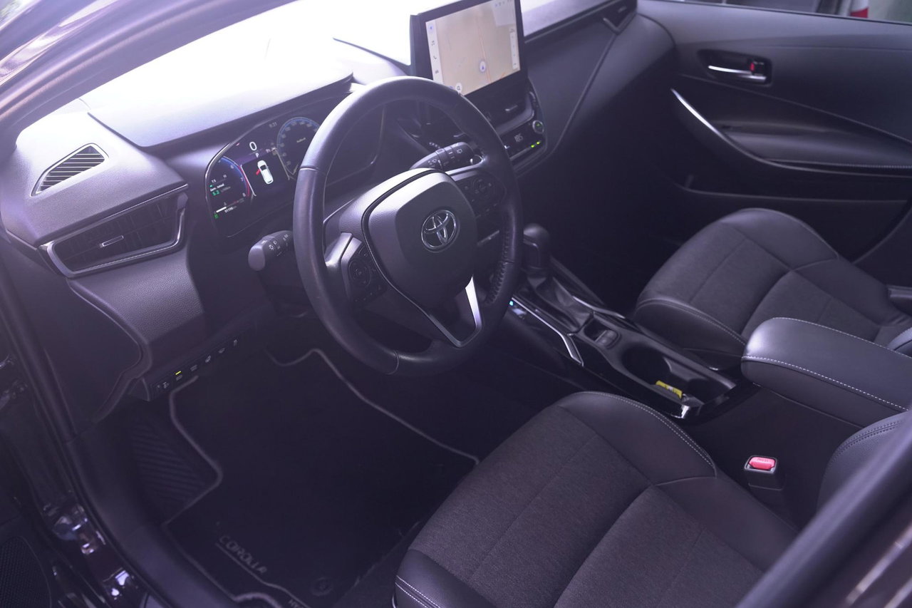 Toyota Corolla Touring Sports