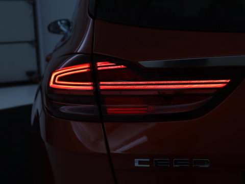 Kia Ceed Sportswagon 1.5 T-GDi GT-PlusLine
