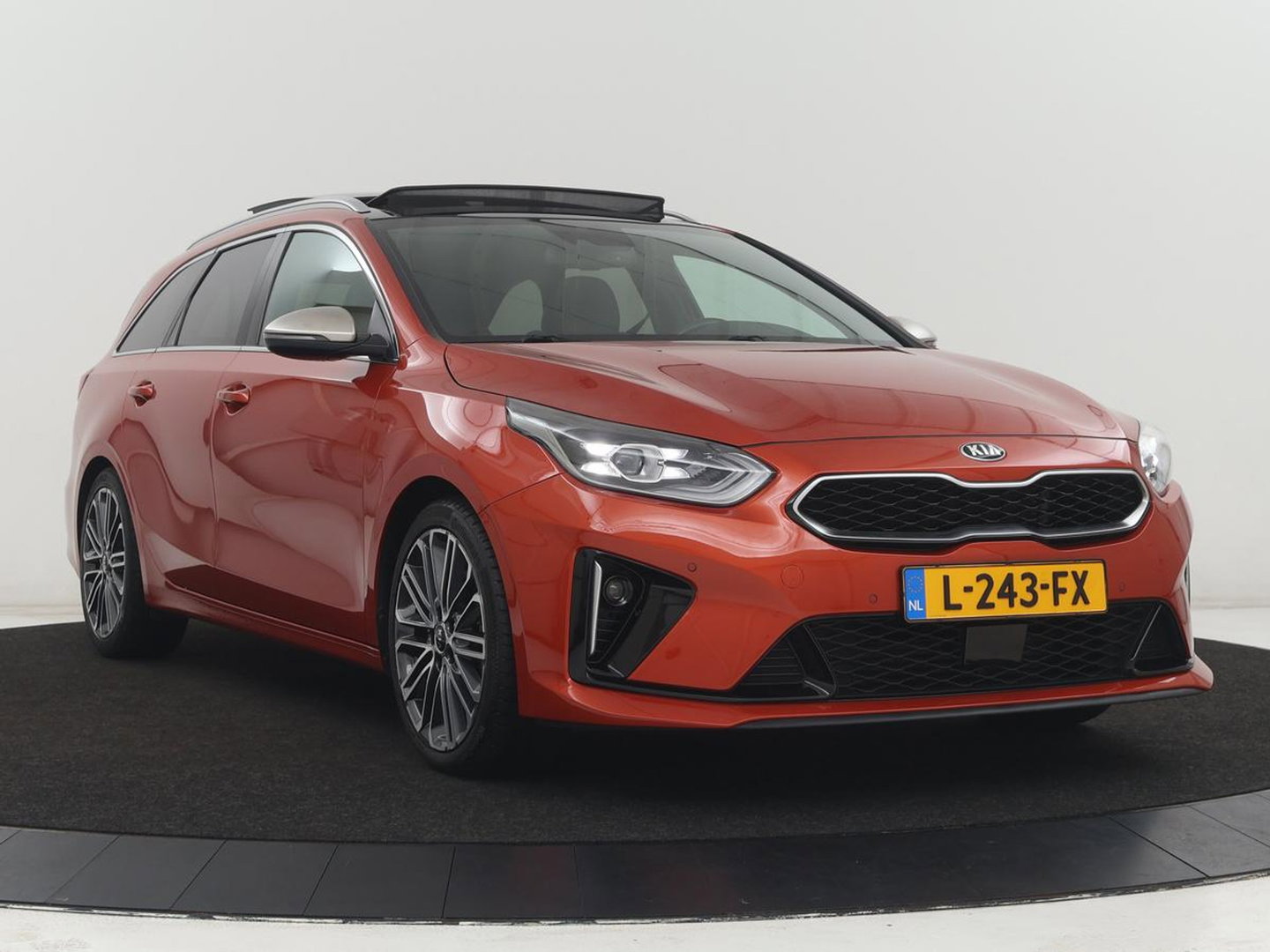 Kia Ceed Sportswagon 1.5 T-GDi GT-PlusLine