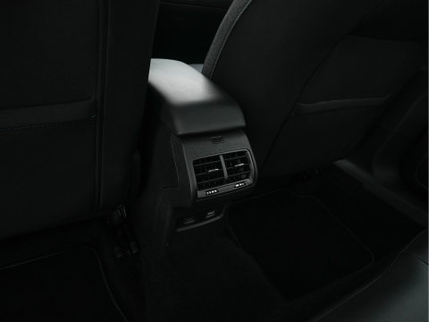 Citroën Ë-C4 X Feel Pack 50 kWh [ 3-Fase-11Kw ] {SOH-91%} (INCL-BTW) *HEATPUMP | FULL-LED | LEATHER-FABRIC | DIGI-COCKPIT | DAB | COMFORTSEATS | CAMERA | ECC | CARPLAY | LANE-ASSIST | PDC | CRUISE | 18''ALU*