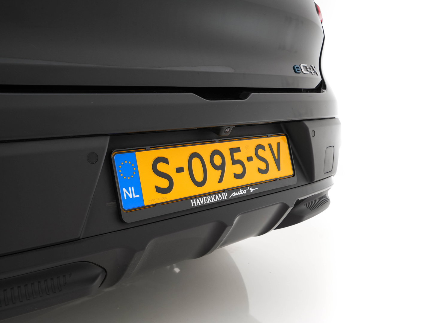 Citroën Ë-C4 X Feel Pack 50 kWh [ 3-Fase-11Kw ] {SOH-91%} (INCL-BTW) *HEATPUMP | FULL-LED | LEATHER-FABRIC | DIGI-COCKPIT | DAB | COMFORTSEATS | CAMERA | ECC | CARPLAY | LANE-ASSIST | PDC | CRUISE | 18''ALU*