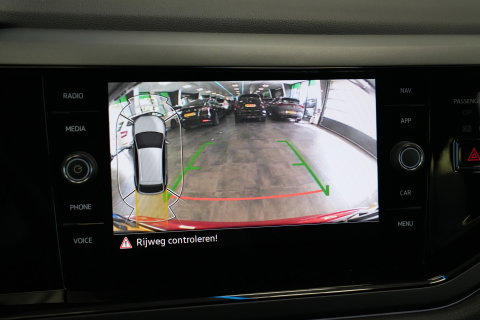 Volkswagen Taigo 1.5 TSI R-Line 3x Adaptive-Cruise IQ-led 18'lmv 24 Maanden garantie* (Vraag naar de voorwaarden)
