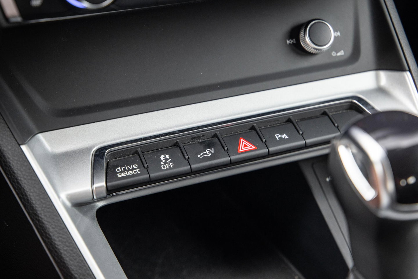 Audi Q3 Sportback 45 TFSI e Edition ADAPTIVE CRUISE  / CARPLAY / DEALER ONDERHOUDEN / AUTOMAAT