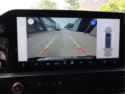 Ford Transit Custom 2.0 TDCI 136pk Euro 6 L2 Lang LIMITED - Apple Carplay - Camera - Cruise