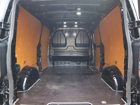 Ford Transit Custom 2.0 TDCI 136pk Euro 6 L2 Lang LIMITED - Apple Carplay - Camera - Cruise