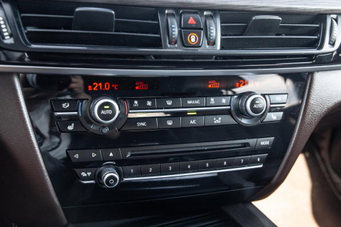 BMW X5 xDrive35i High Executive M PAKKET / SOFT CLOSE / STOELVERWARMING / BRUIN LEER / PRACHTIG !!