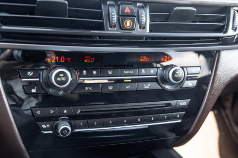 BMW X5 xDrive35i High Executive M PAKKET / SOFT CLOSE / STOELVERWARMING / BRUIN LEER / PRACHTIG !!