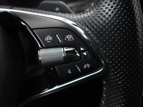 Škoda Superb 1.4 TSI iV Sportline | Stoelverwarming | Alcantara | Adaptive cruise | Camera | Carplay | Matrix LED | Stuurverwarming | Virtual Cockpit | Navigatie | Parkeerhulp | Sportstoelen | Sfeerverlichting | PHEV | Plug In