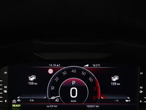 Škoda Superb 1.4 TSI iV Sportline | Stoelverwarming | Alcantara | Adaptive cruise | Camera | Carplay | Matrix LED | Stuurverwarming | Virtual Cockpit | Navigatie | Parkeerhulp | Sportstoelen | Sfeerverlichting | PHEV | Plug In