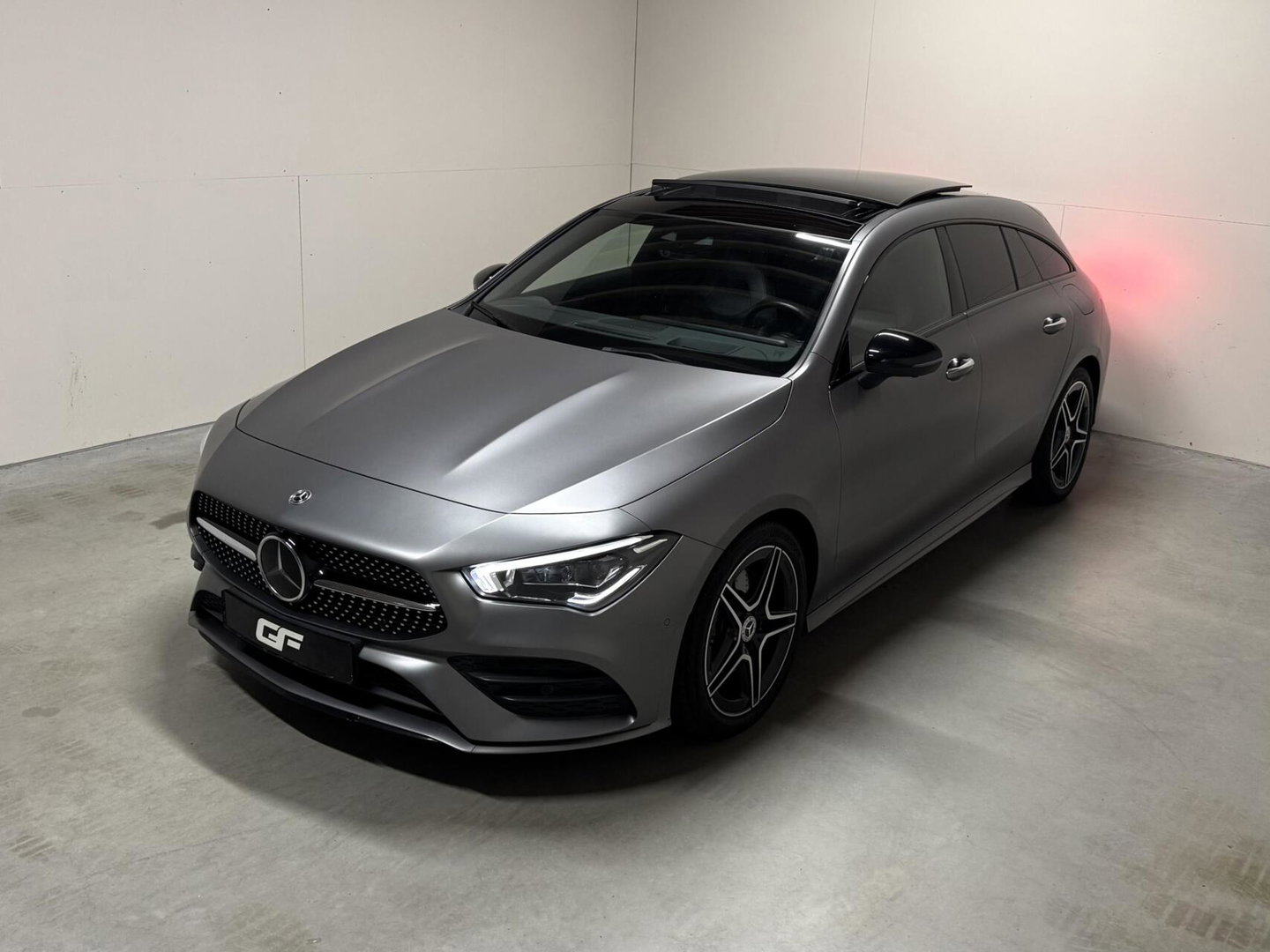 Mercedes-Benz CLA Shooting Brake 200 AMG Magno Grey Matt Pano 360°