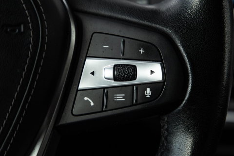 BMW X5 xDrive45e High Executive CARPLAY / CAMERA / DEALER ONDERHOUDEN / BRUIN LEER / STOELVERWARMING / TREKHAAK