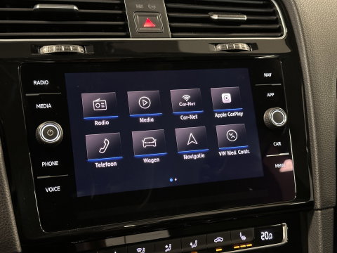 Volkswagen Golf 1.5 TSI Highline | Origineel Nederlands! | Adaptieve Cruise Control | Achteruitrijcamera | Apple Carplay | Parkeersensoren | Android Auto |