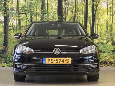 Volkswagen Golf 1.5 TSI Highline | Origineel Nederlands! | Adaptieve Cruise Control | Achteruitrijcamera | Apple Carplay | Parkeersensoren | Android Auto |