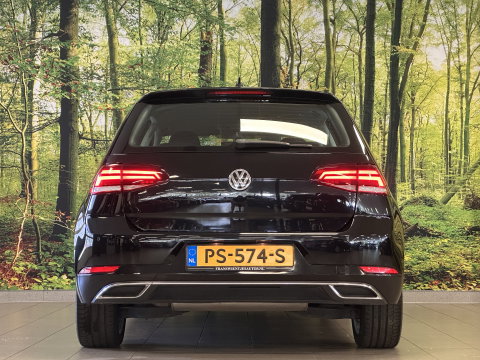 Volkswagen Golf 1.5 TSI Highline | Origineel Nederlands! | Adaptieve Cruise Control | Achteruitrijcamera | Apple Carplay | Parkeersensoren | Android Auto |