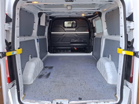 Ford Transit Custom 340 2.0 TDCI L1H1 Trend AIRCO / CRUISE CONTROLE / 3 ZITS / TREKHAAK / EURO 6