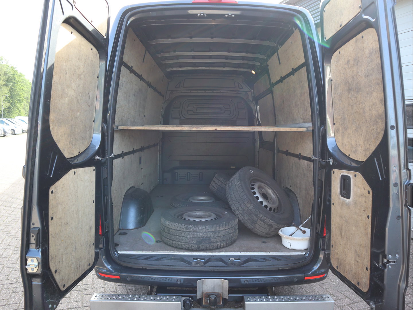 Mercedes-Benz Sprinter 319 CDI 3.0 V6 Euro 6 Automaat L2H2 - 3,5t KG Trekhaak - MBUX - LED