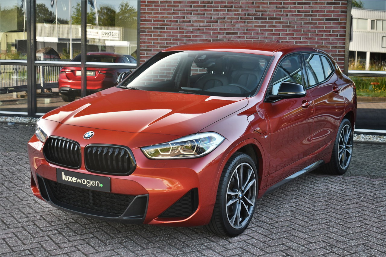 BMW X2