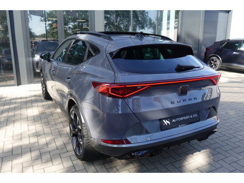 CUPRA Formentor 1.4 e-Hybrid VZ Copper PANO CAM KEYLESS