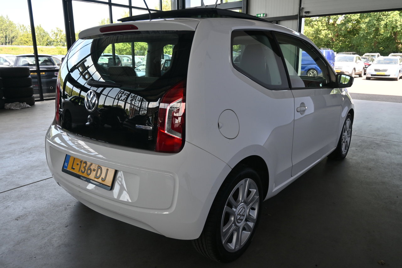 Volkswagen up!