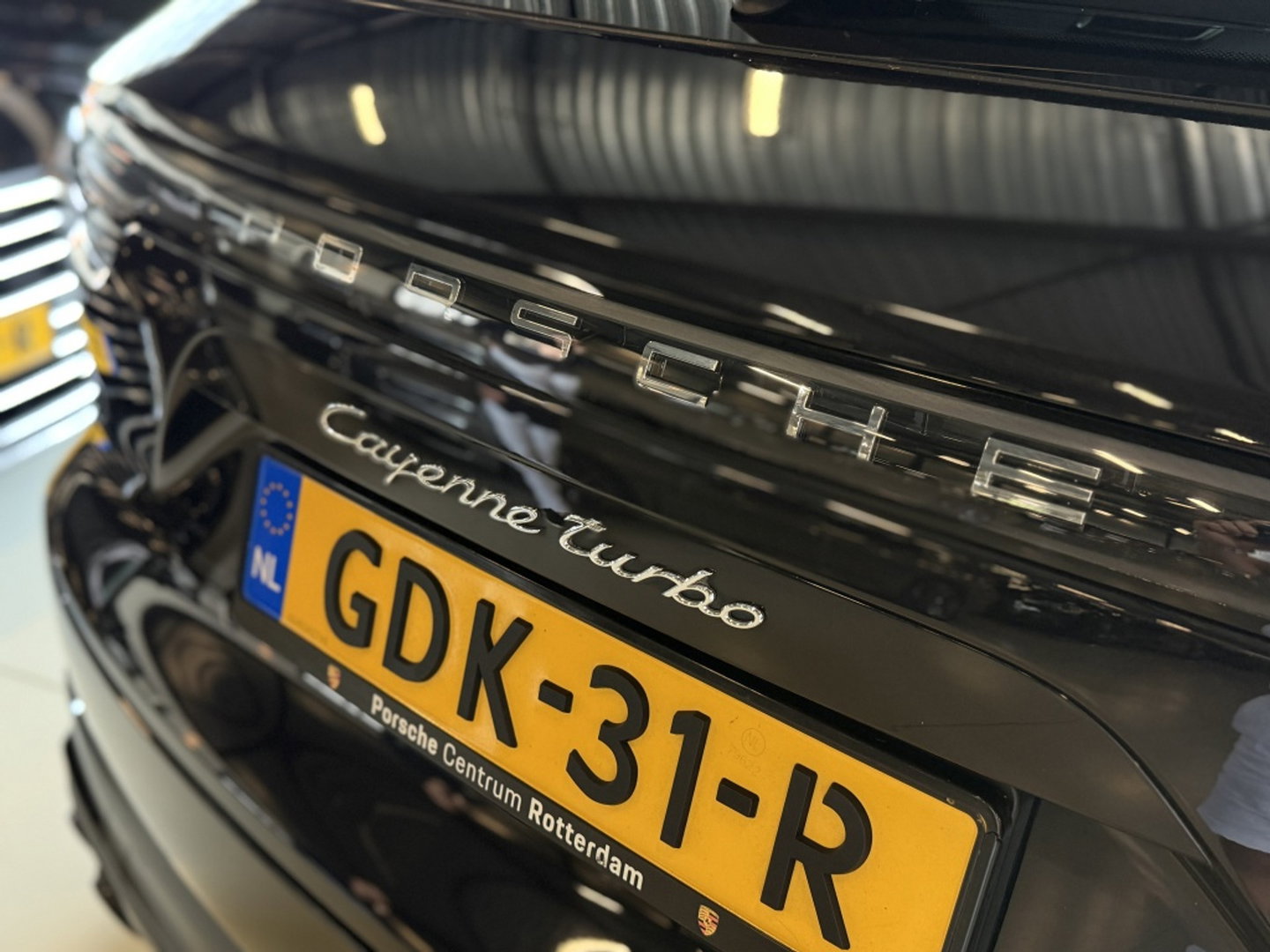 Porsche Cayenne 4.0 Turbo V8 549PK Sport Design / Carbon / PDLS+ / Keramische re