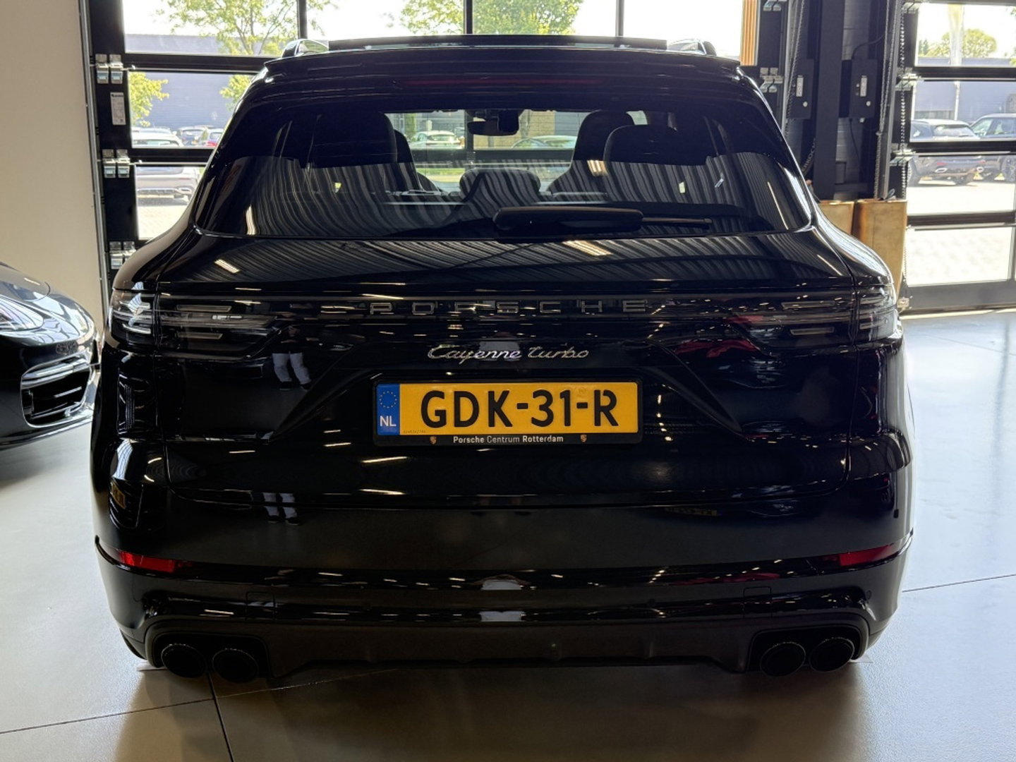Porsche Cayenne 4.0 Turbo V8 549PK Sport Design / Carbon / PDLS+ / Keramische re