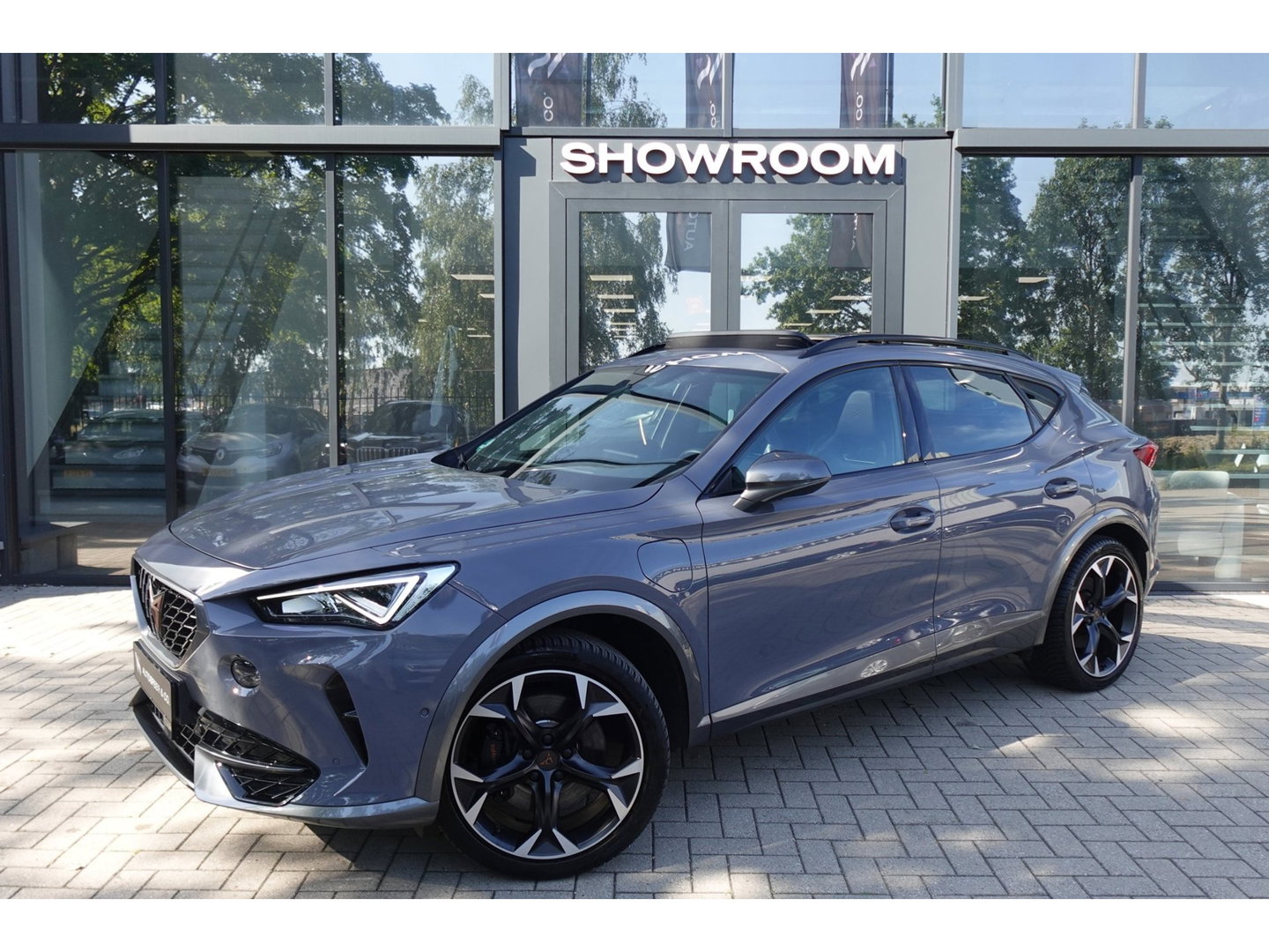 CUPRA Formentor 1.4 e-Hybrid VZ Copper PANO CAM KEYLESS